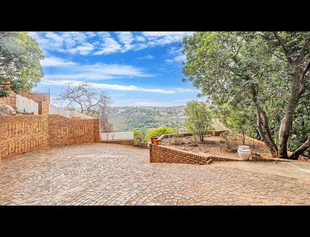 3 BEDROOM HOUSE FOR SALE IN GLENVISTA